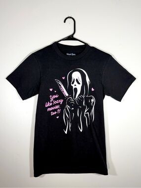 Ghost Face Scream Black Pink Scary Movies Halloween Tee XS